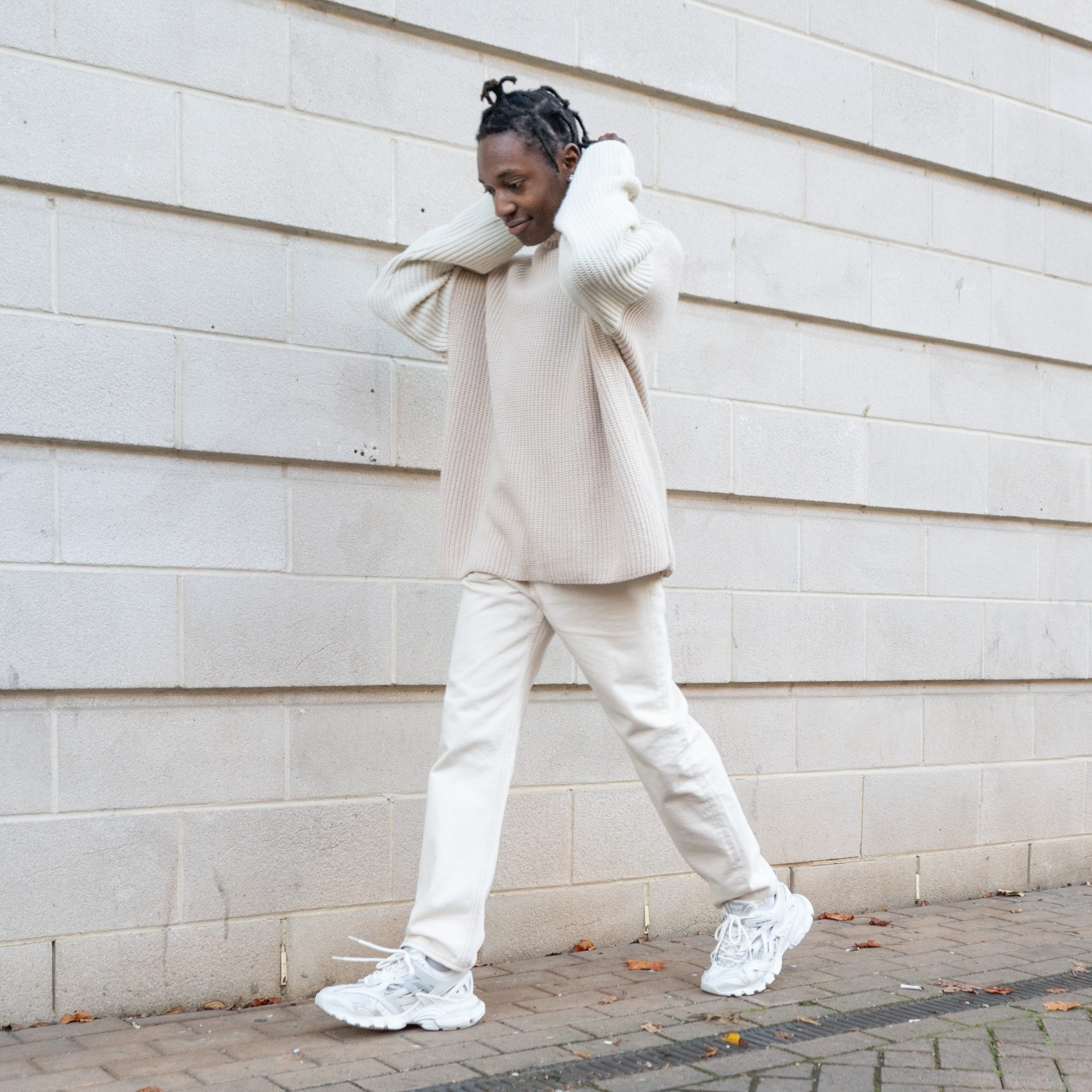 Oversized Everything: How to Master the Art of Wearing Baggy Clothes