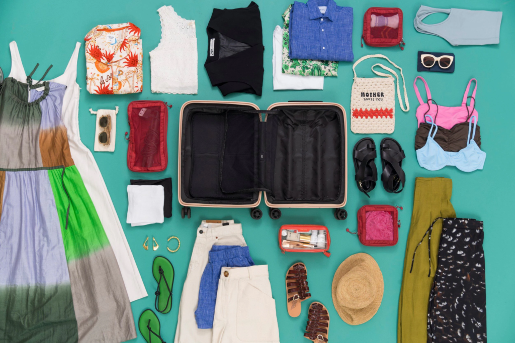 Holiday Vacations: Packing Tips and Outfit Ideas for a Stylish Getaway