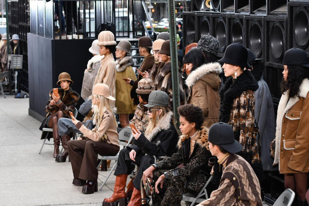 From the Streets to the Catwalk: How Street Style is Influencing High Fashion